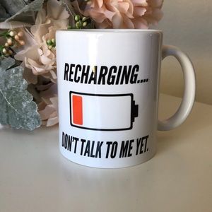 Recharging coffee mug